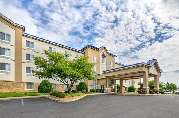 Images Best Western Plus Waynesboro Inn & Suites Conference Center