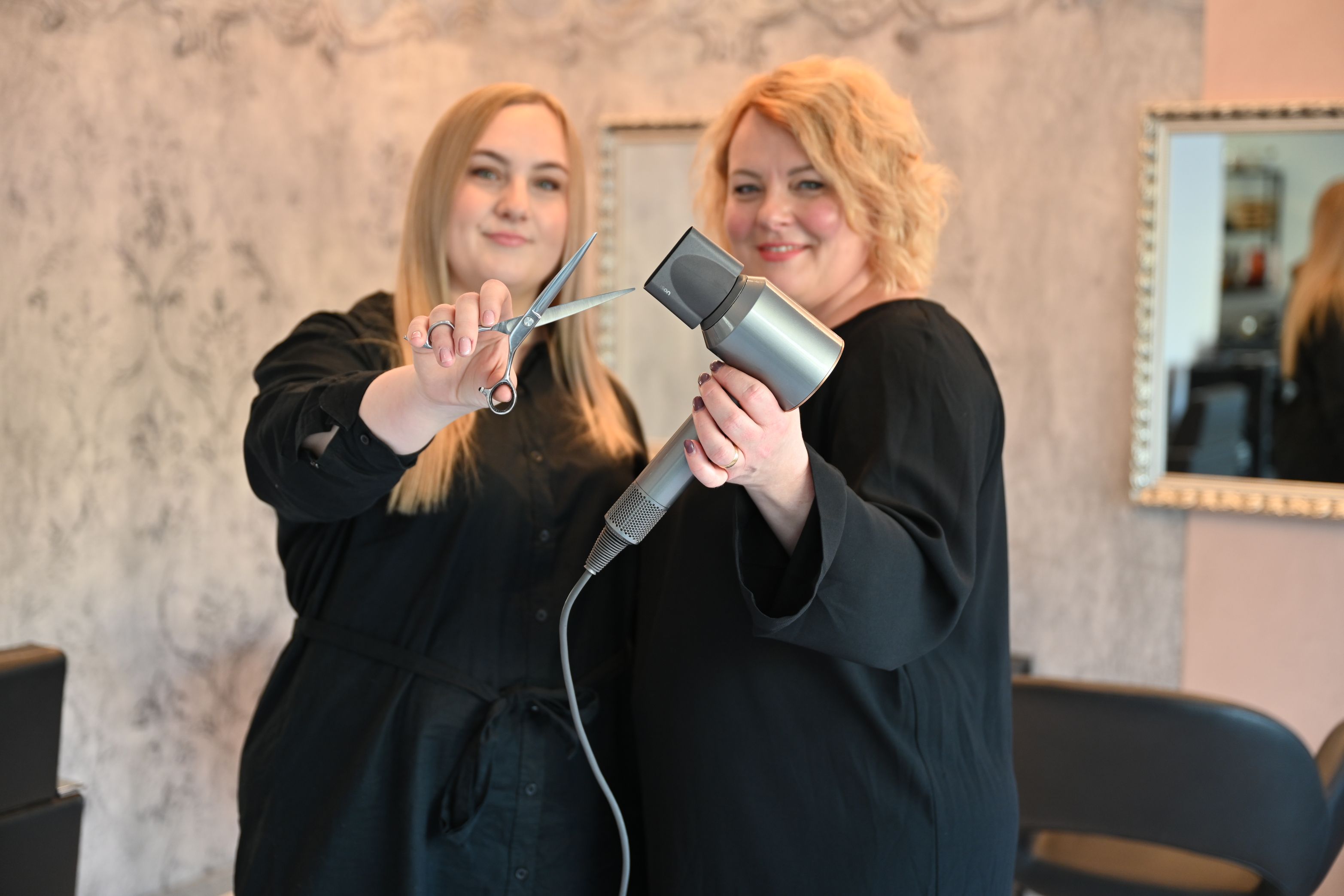 Coiffeur Pagnamenta, Hauptstrasse 59 in Magden