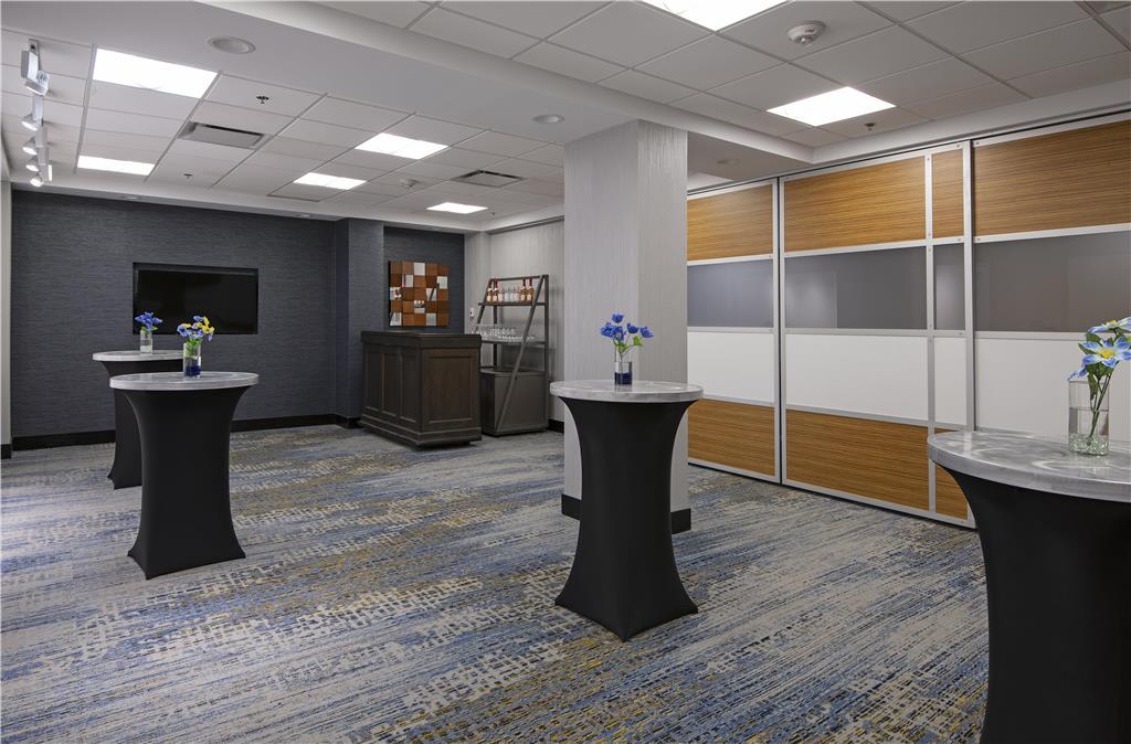 Images DoubleTree by Hilton Hotel West Edmonton