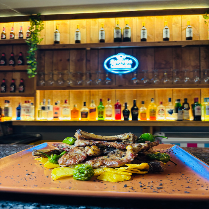 Images Tu Lugar Brasas y Tapas