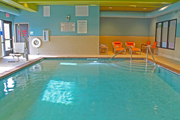 Images Holiday Inn Express & Suites St. Louis South - I-55 by IHG
