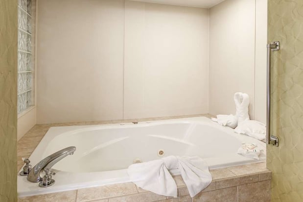 Images Hampton Inn Winston-Salem Hanes Mall