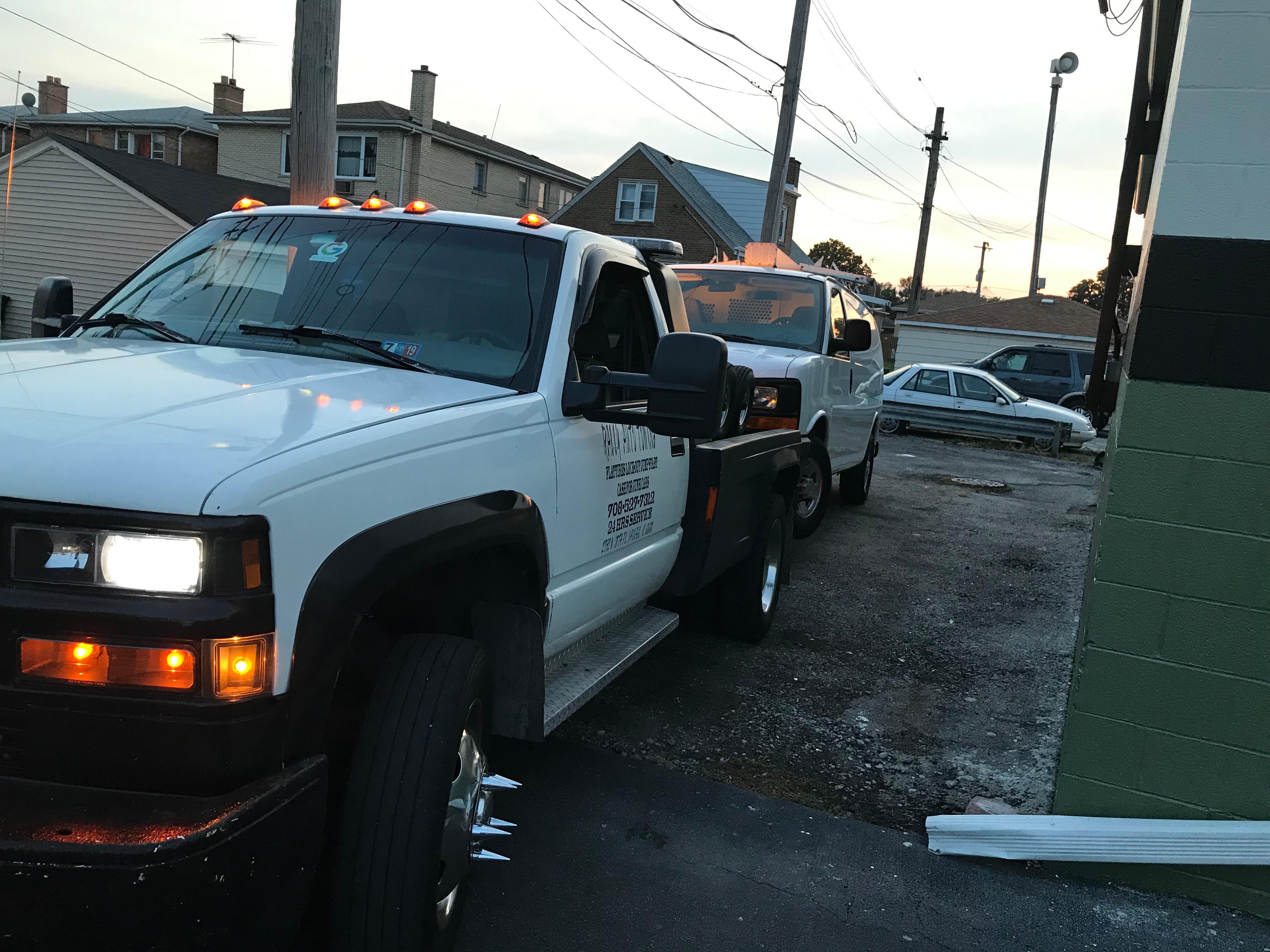 Rally Auto Towing & Recovery Photo