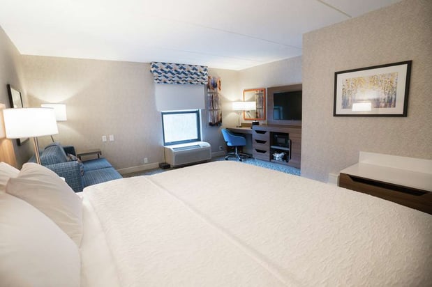 Images Hampton Inn Clarks Summit