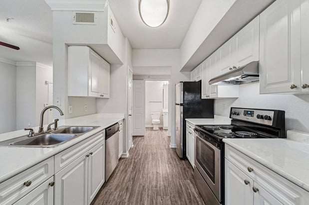 Images Estates At Bellaire