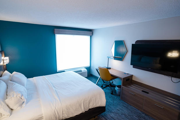 Images Holiday Inn Express & Suites Knoxville-North-I-75 Exit 112, an IHG Hotel