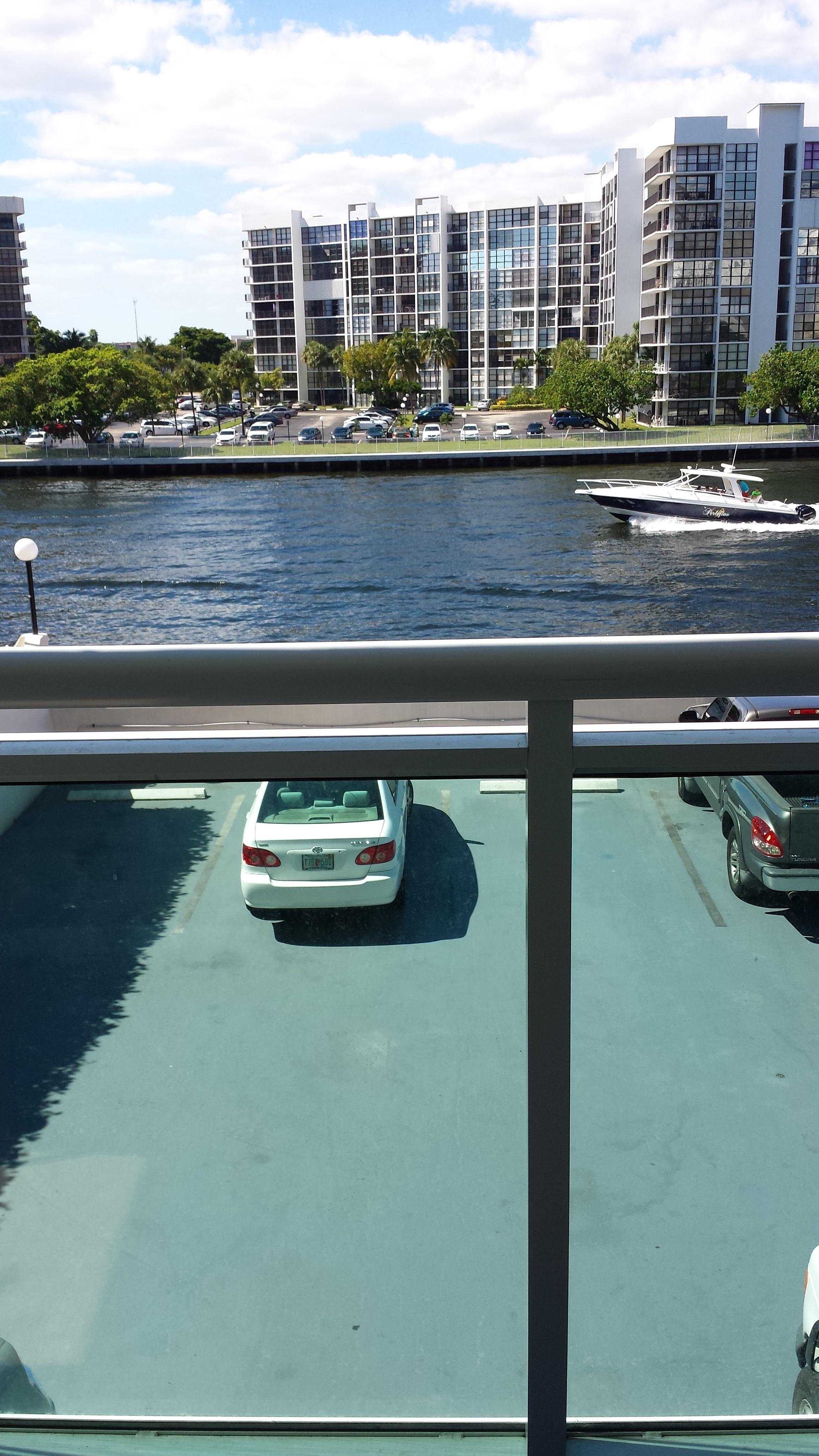 Teamscottsfl of La Rosa Realty, Llc
