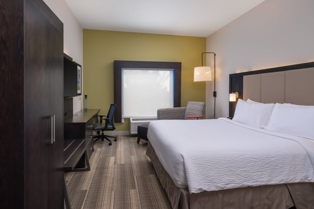 Images Holiday Inn Express & Suites Lakeland South by IHG