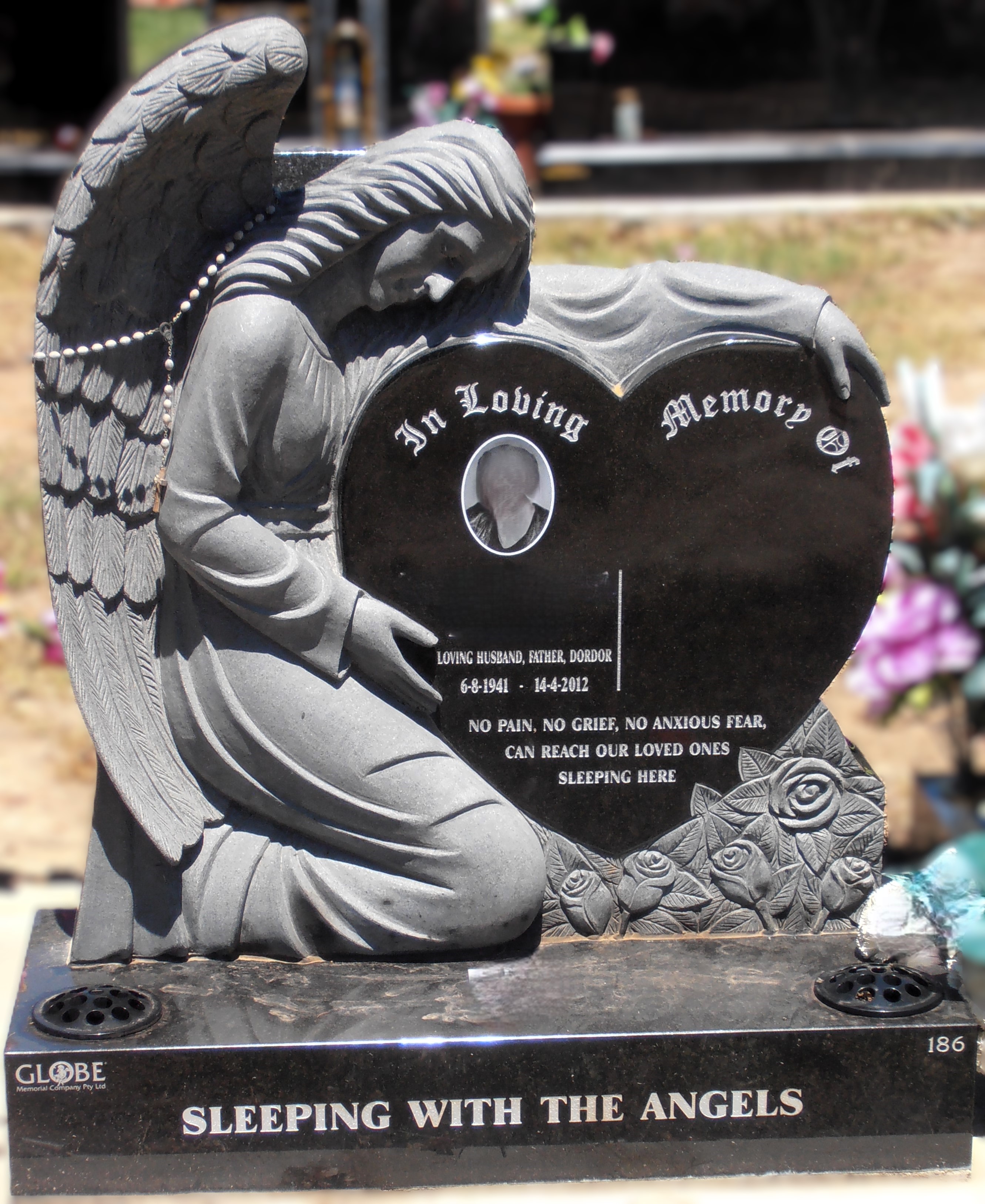 Images Globe Memorial Co