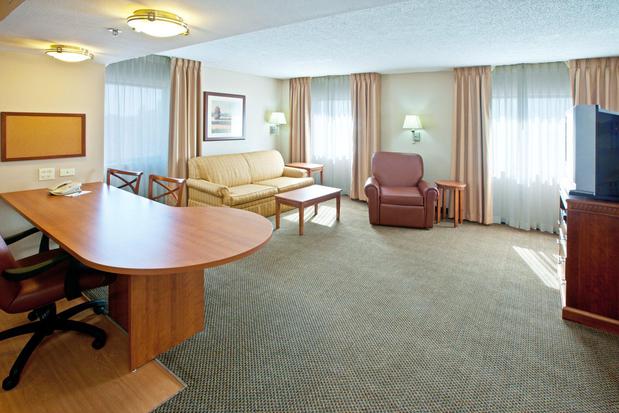 Images Candlewood Suites Indianapolis Dwtn Medical Dist, an IHG Hotel