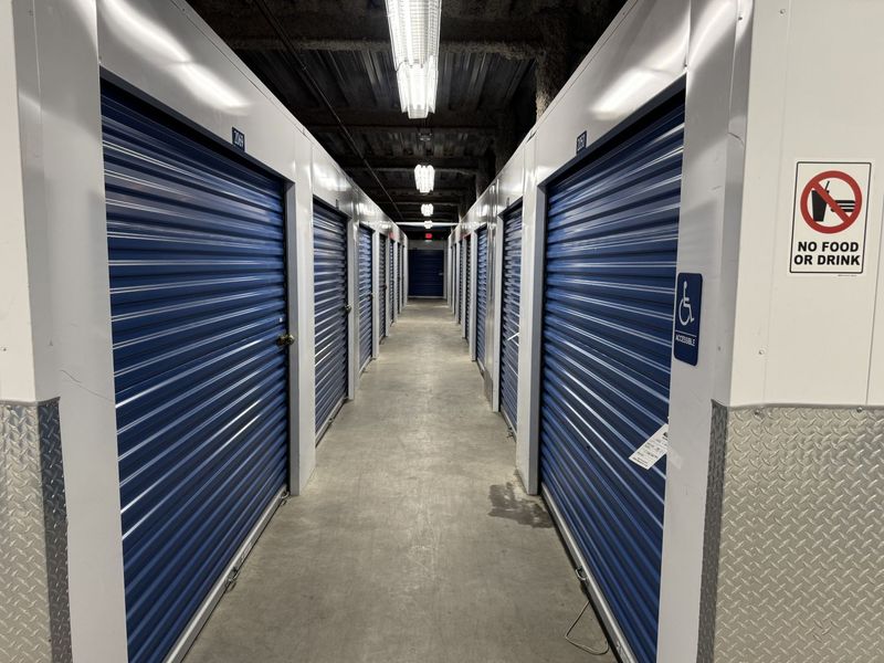 Images Extra Space Storage