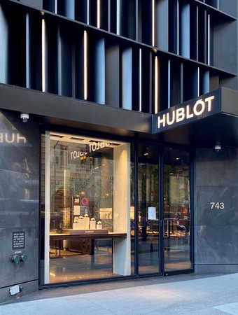 Images Hublot New York 5th Avenue Boutique