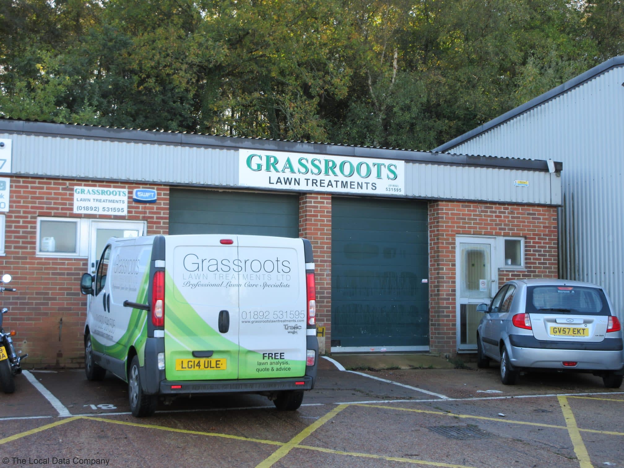 Images Grassroots Lawn Treatments Ltd