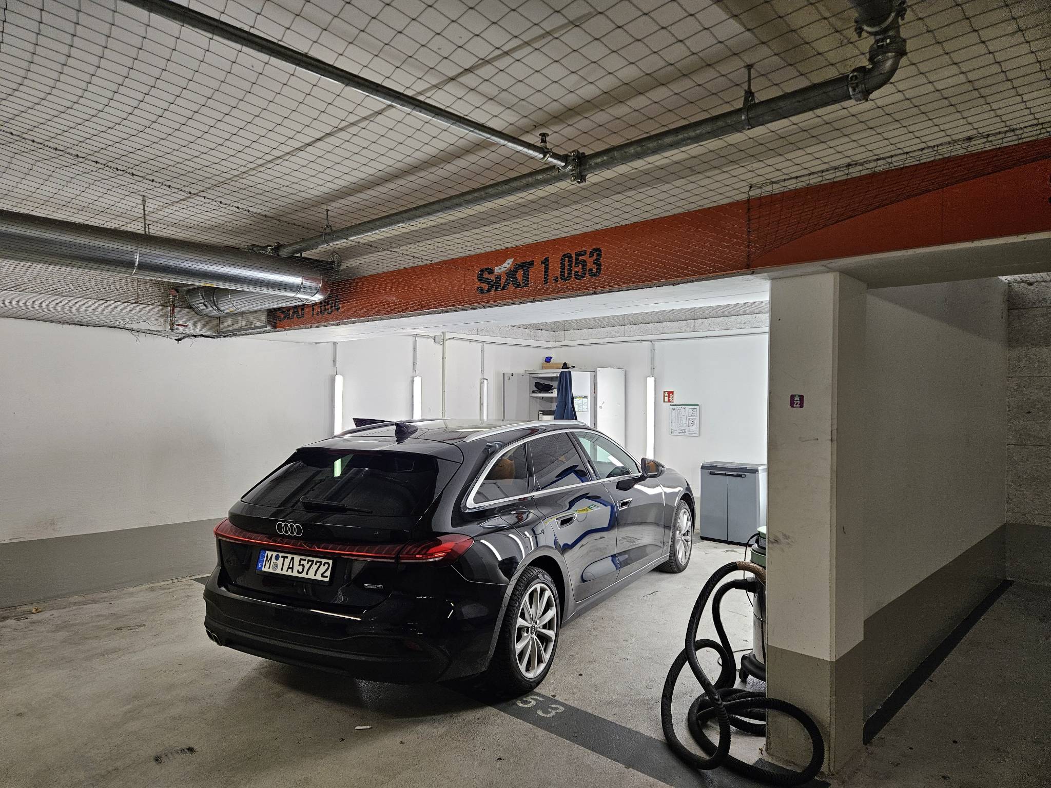 SIXT Autovermietung München Laim 24h, Wotanstr. 9 in München