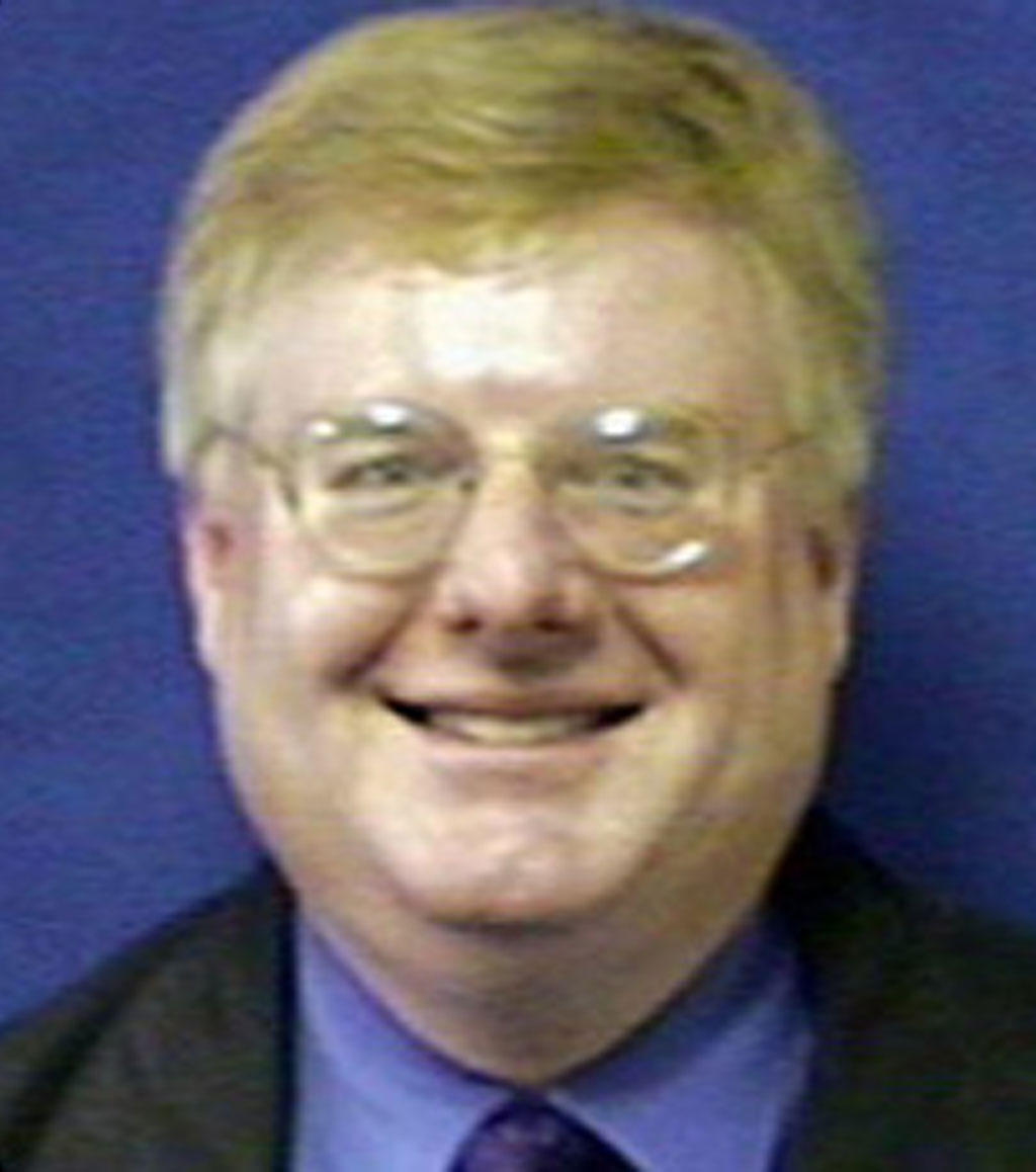 Headshot of Dr. Robert Wood, Jr.