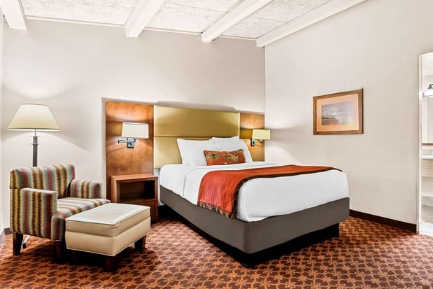 Images Best Western Outlaw Inn