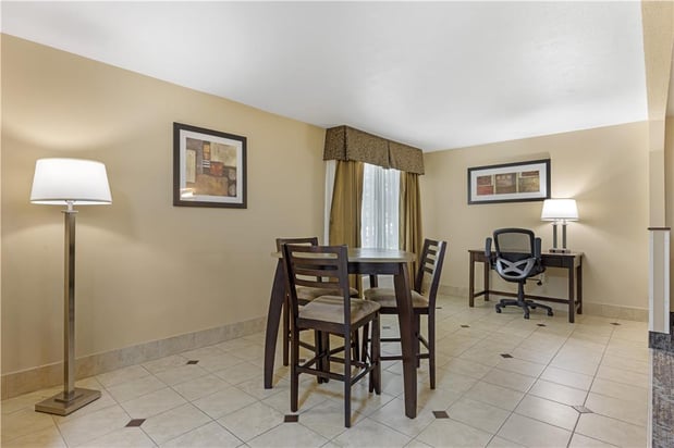 Images Best Western Plus Prairie Inn