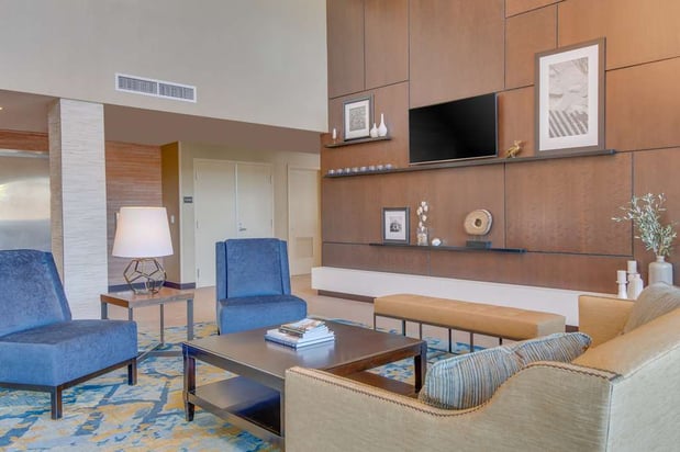 Images Hampton Inn and Suites Los Angeles - Glendale