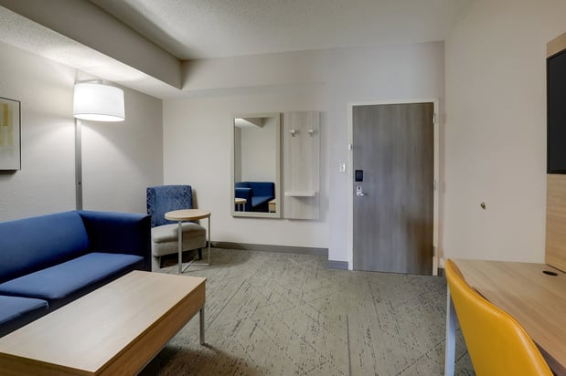 Images Holiday Inn Express & Suites Orangeburg by IHG