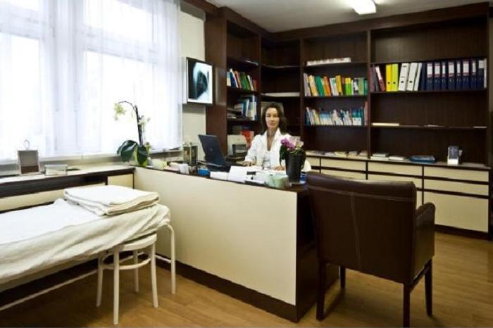 Dr. Alice Wagner, Hetzendorfer Straße 100/6/3 in Wien