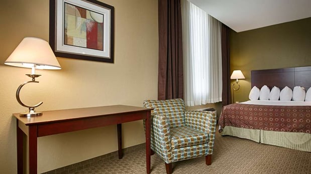 Images Best Western Airport Inn & Suites Cleveland