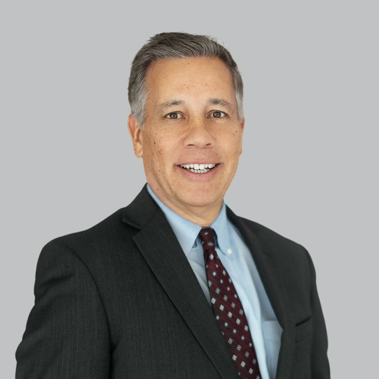 Headshot of Tim Villodas, a wealth advisor at Chase