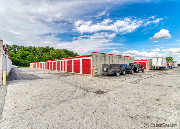 Images CubeSmart Self Storage