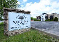 Street Sign White Oak Wellness in Franklin TN 