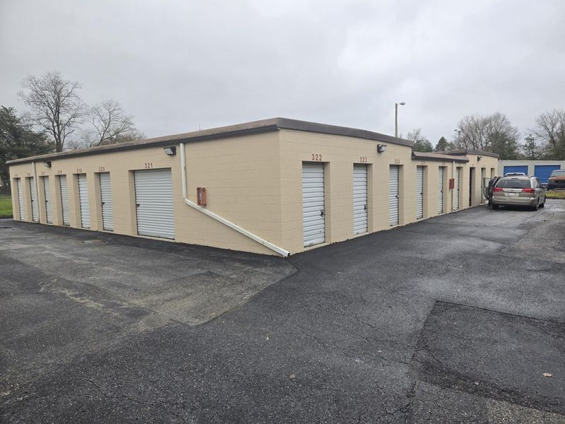 Images Extra Space Storage