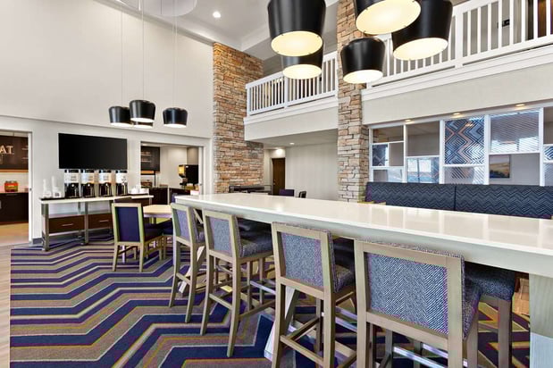 Images Hampton Inn & Suites by Hilton Petoskey