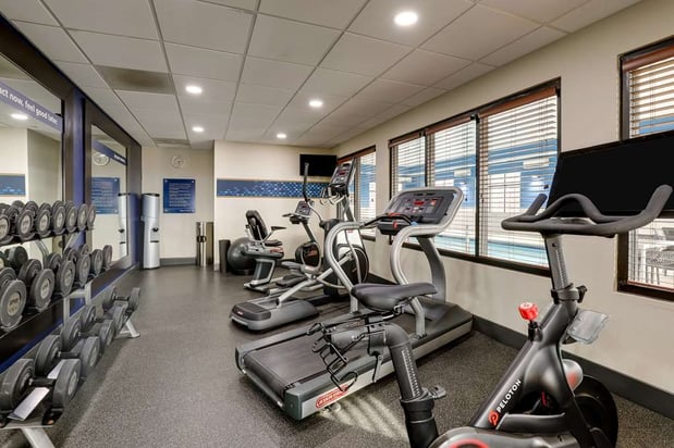 Images Hampton Inn & Suites St. Louis-Edwardsville