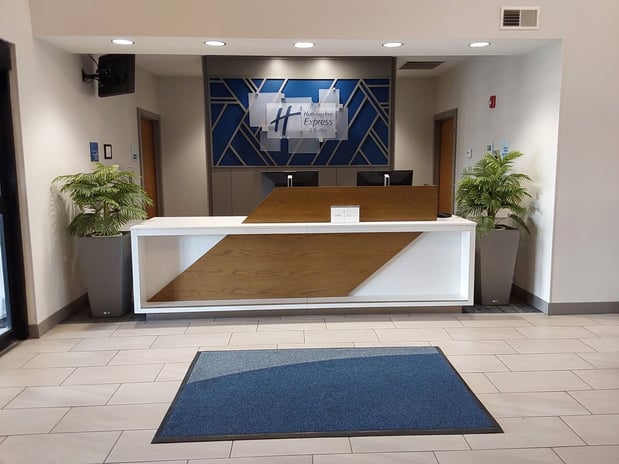 Images Holiday Inn Express & Suites Antigo by IHG