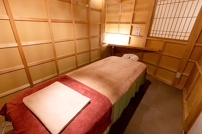 Images 利楽園博多店