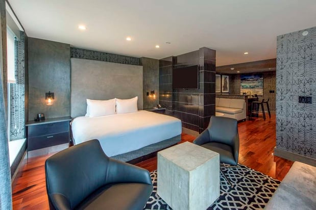 Images DoubleTree by Hilton Asheville Downtown