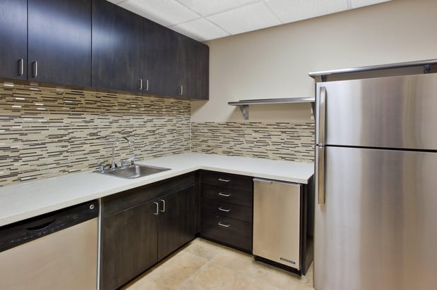 Images Candlewood Suites Building 3440