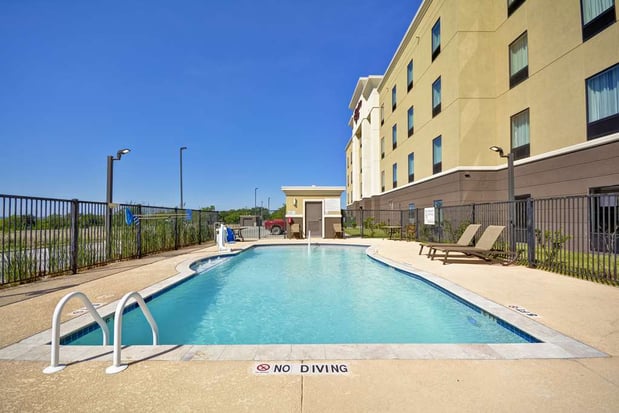 Images Hampton Inn Kenedy