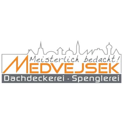 Medvejsek GmbH - Dachdeckerei Spenglerei München & Rosenheim Logo