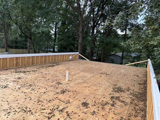 Images Valle's Roofing & Construction