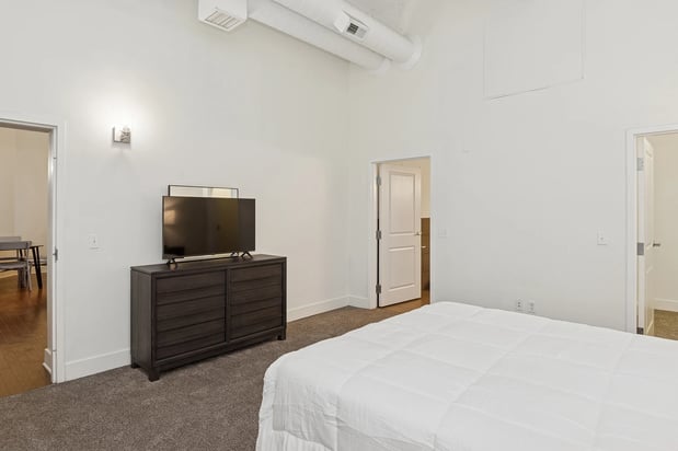 Images Residences at South High