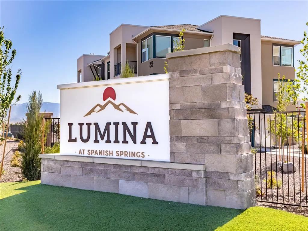 Lumina at Spanish Springs Sign