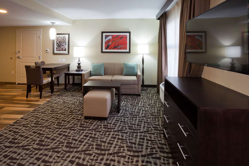 Guest room Homewood Suites by Hilton Davenport Davenport (563)344-4750