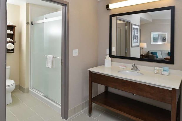 Images Hampton Inn & Suites Des Moines Downtown