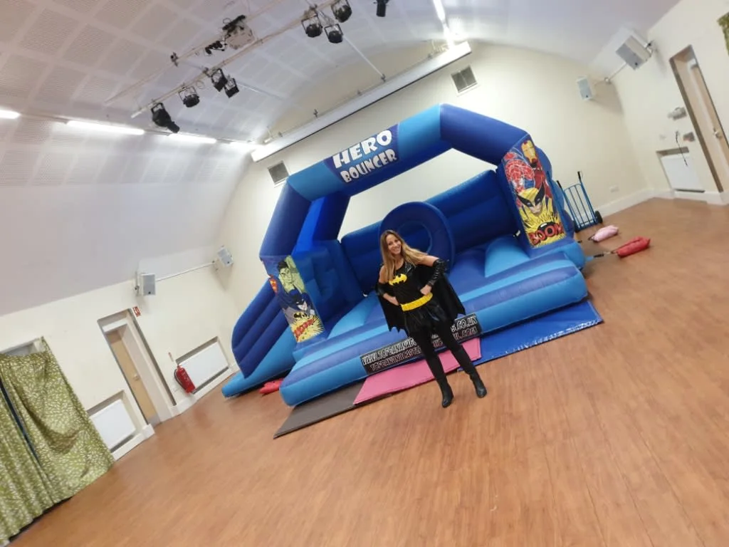 Images Top Banana Bouncy Castles