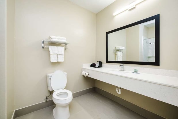 Images SureStay Studio by Best Western Conroe Downtown