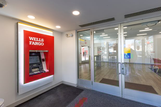 Images Wells Fargo Bank