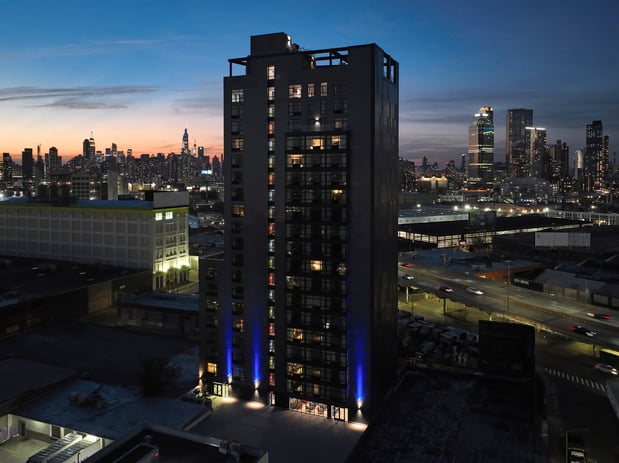Images Holiday Inn Express Long Island City E - New York by IHG