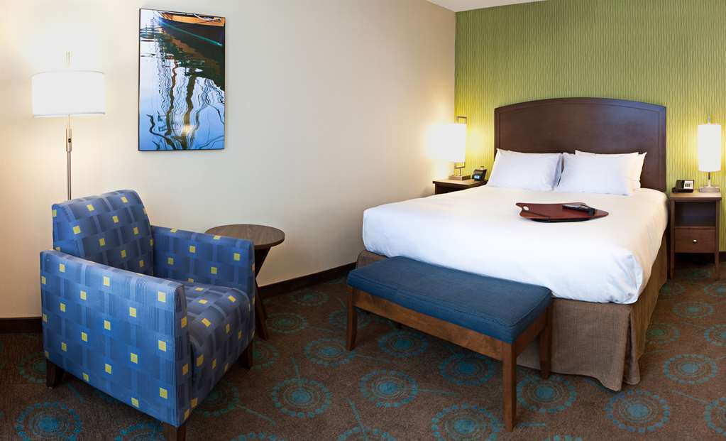 Images Hampton Inn by Hilton Halifax Downtown