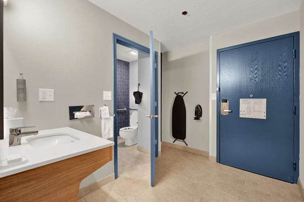 Images Spark by Hilton Plymouth
