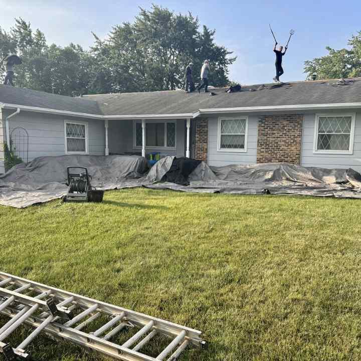Images Roofing Gurus - Licensed roofing contractors for Roof Replacement & Leak Repair Chicago