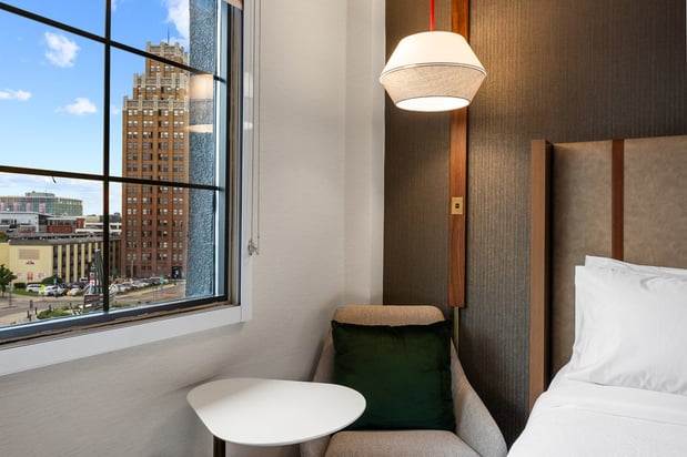 Images Holiday Inn Niagara Falls State Park Entry by IHG